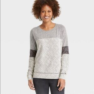 Knox Rose Lace Raglan Pullover